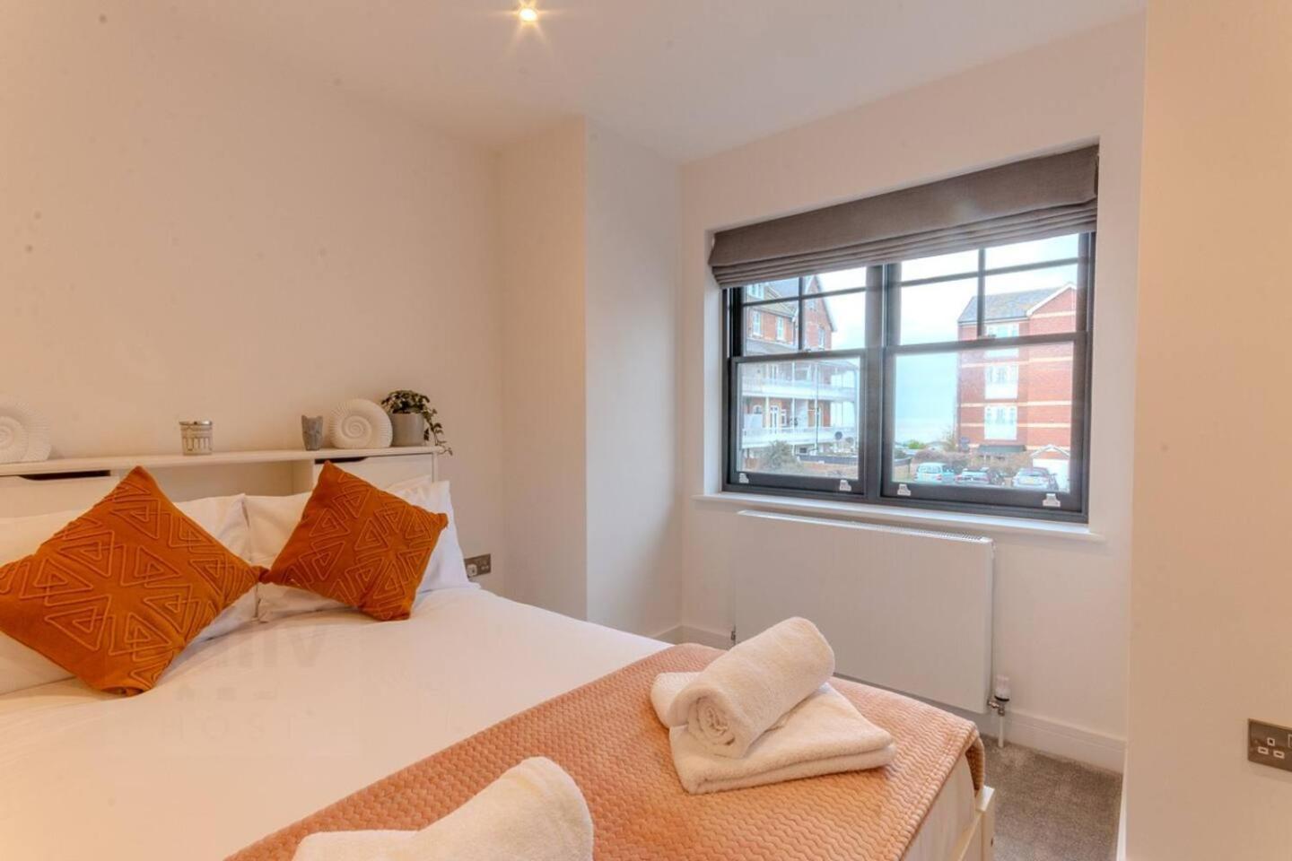 Stylish Westgate-on-sea Haven Near By Adliv Holiday home Margate