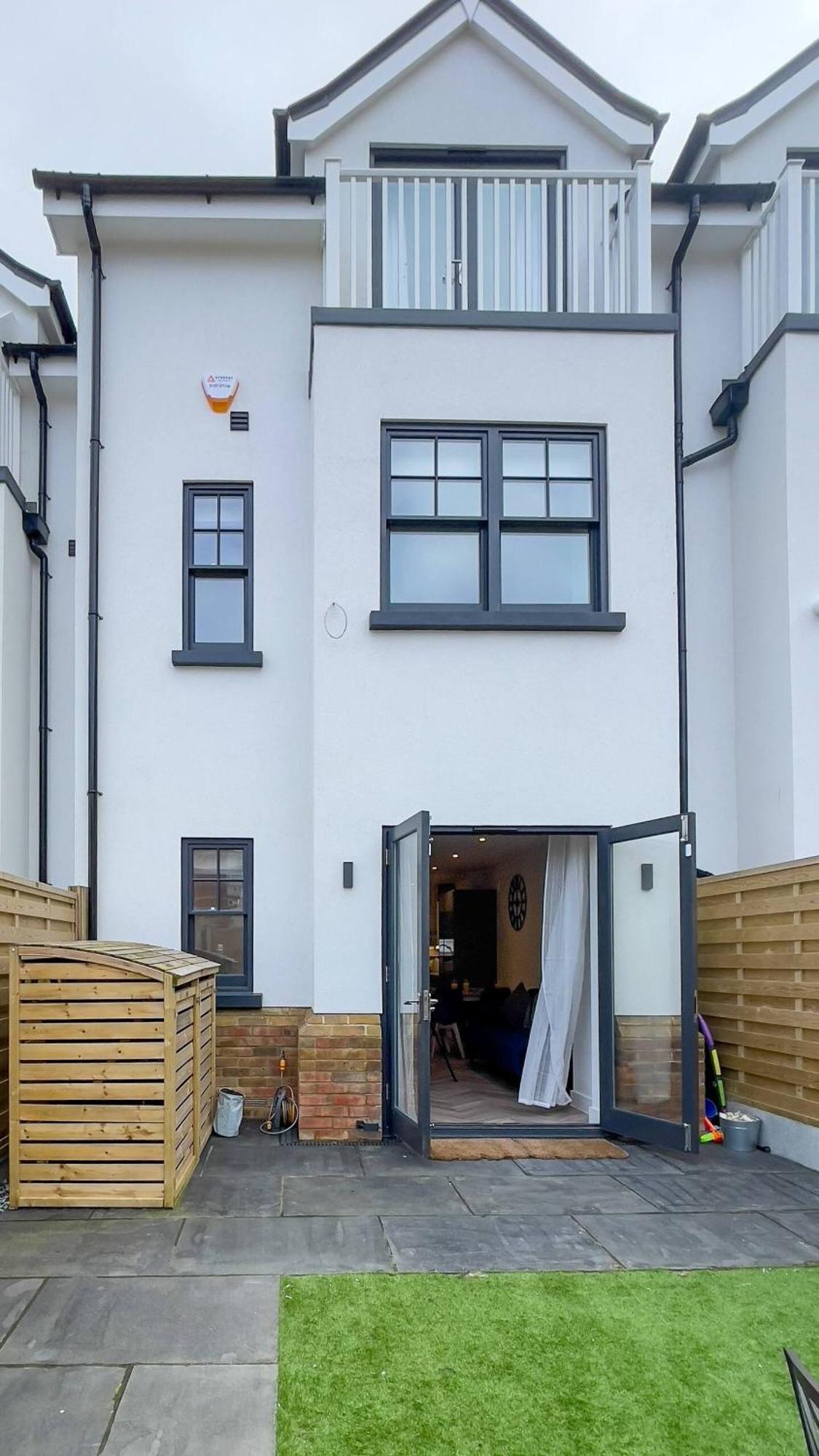 Stylish Westgate-on-sea Haven Near By Adliv Margate